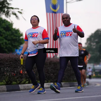 Runner Photo 4660657