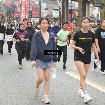 Runner Photo 4660662