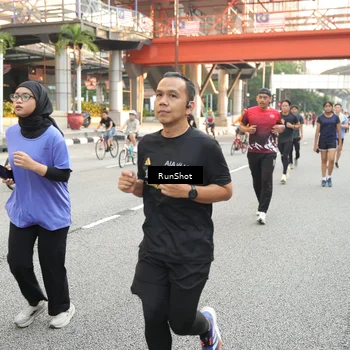 Runner Photo 4660667