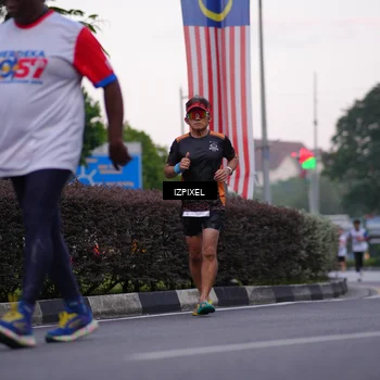 Runner Photo 4660674