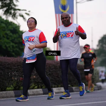 Runner Photo 4660687