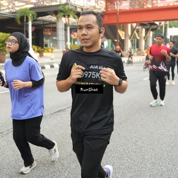 Runner Photo 4660688