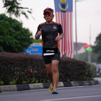 Runner Photo 4660700