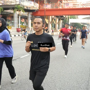 Runner Photo 4660707