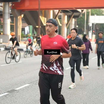 Runner Photo 4660724