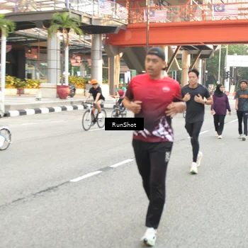 Runner Photo 4660739