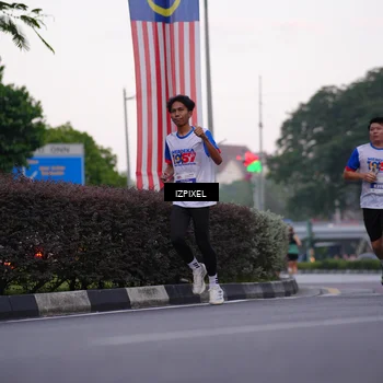 Runner Photo 4660779
