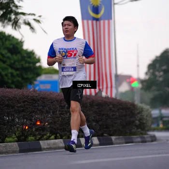 Runner Photo 4660813