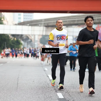 Runner Photo 4660831
