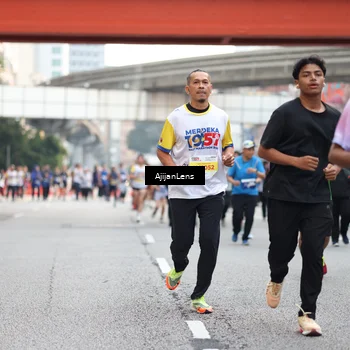 Runner Photo 4660860