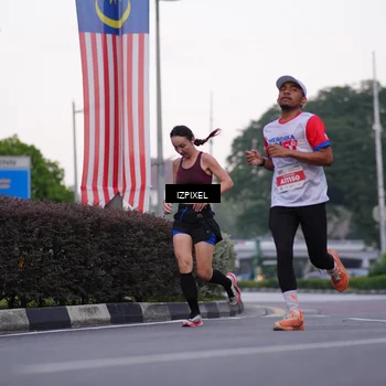 Runner Photo 4660899