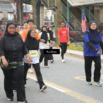 Runner Photo 4660912