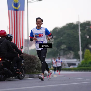 Runner Photo 4660963