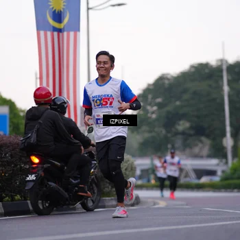 Runner Photo 4660972