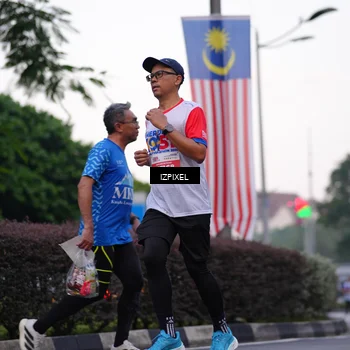 Runner Photo 4661049