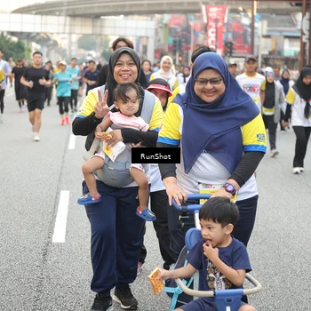 Runner Photo 4661055