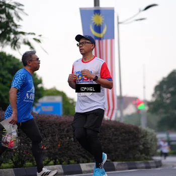 Runner Photo 4661058