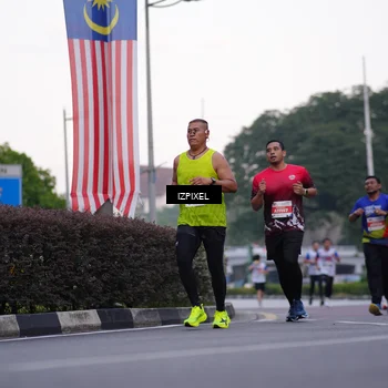 Runner Photo 4661065