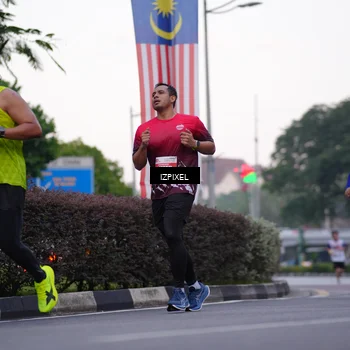 Runner Photo 4661096
