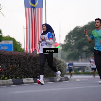 Runner Photo 4661135