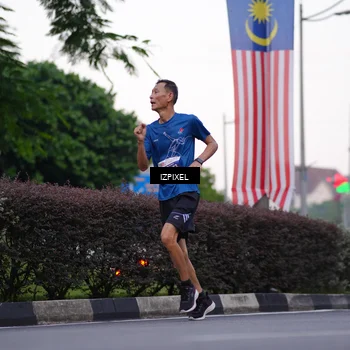 Runner Photo 4661235