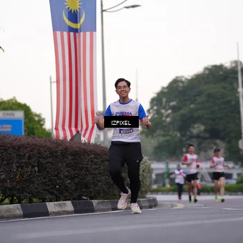 Runner Photo 4661259