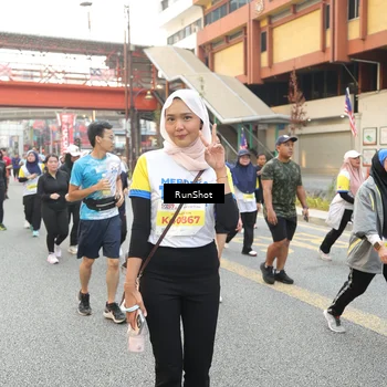 Runner Photo 4661264