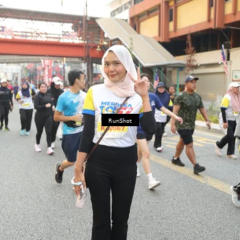 Runner Photo 4661265
