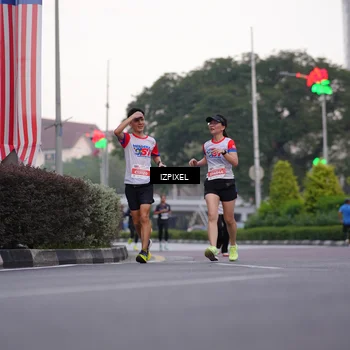 Runner Photo 4661309