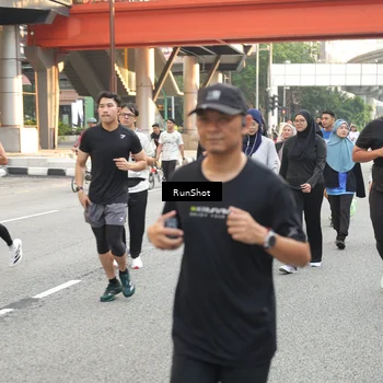 Runner Photo 4661355