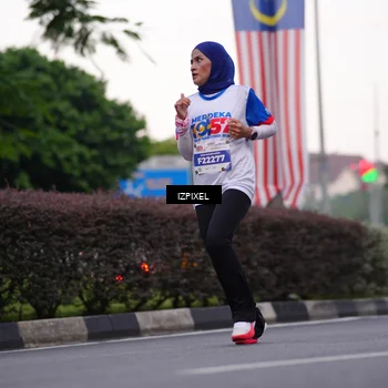 Runner Photo 4661376