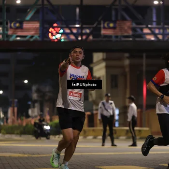 Runner Photo 4661420