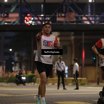Runner Photo 4661449