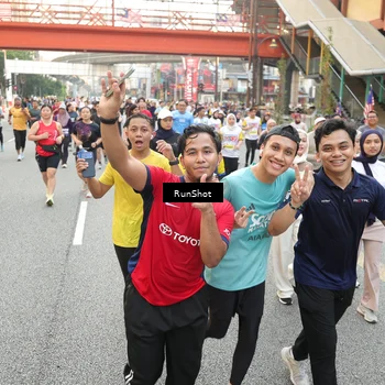 Runner Photo 4661499