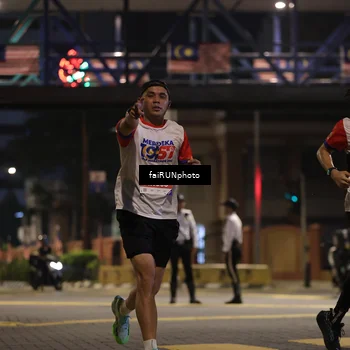Runner Photo 4661516
