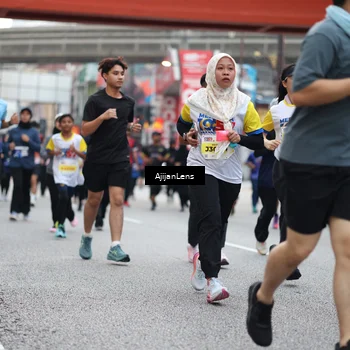 Runner Photo 4661575