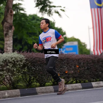 Runner Photo 4661655