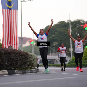 Runner Photo 4661696