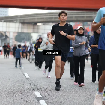 Runner Photo 4661698