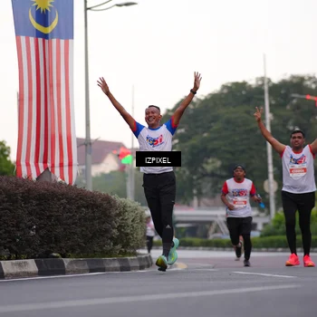 Runner Photo 4661716