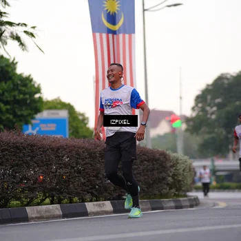 Runner Photo 4661725