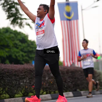 Runner Photo 4661760