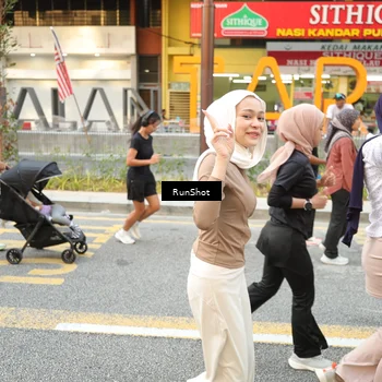 Runner Photo 4661772