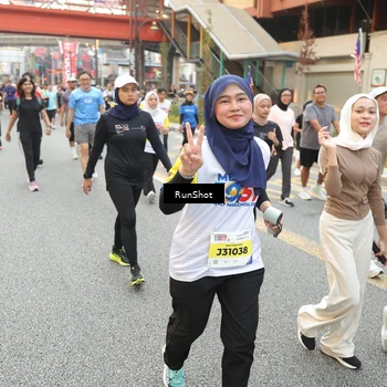 Runner Photo 4661773