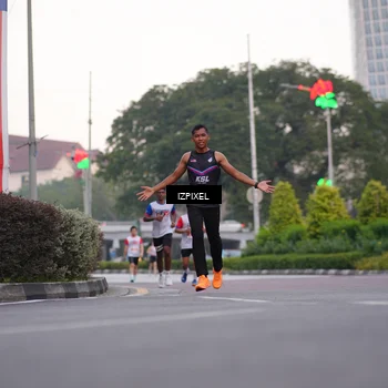 Runner Photo 4661853