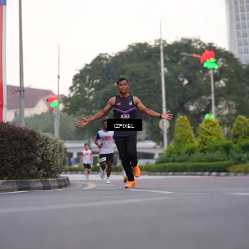 Runner Photo 4661857