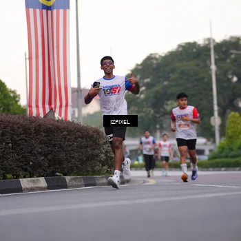 Runner Photo 4661911