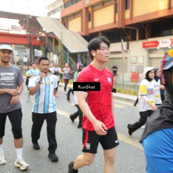 Runner Photo 4661975