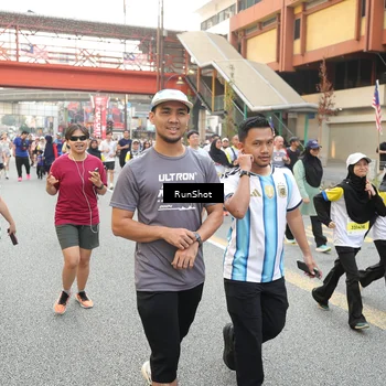 Runner Photo 4662022