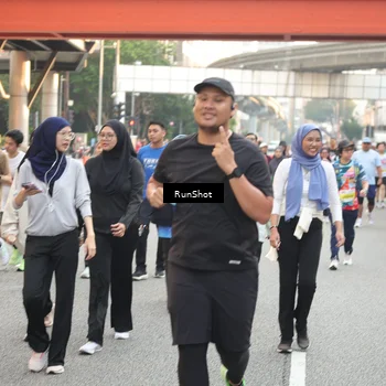 Runner Photo 4662039